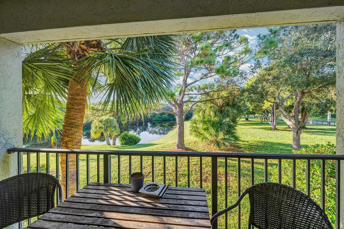 Residence photo 13