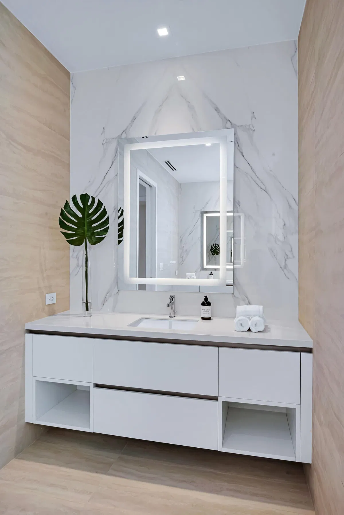 Alba Palm Beach Unit 2101 photo 37
