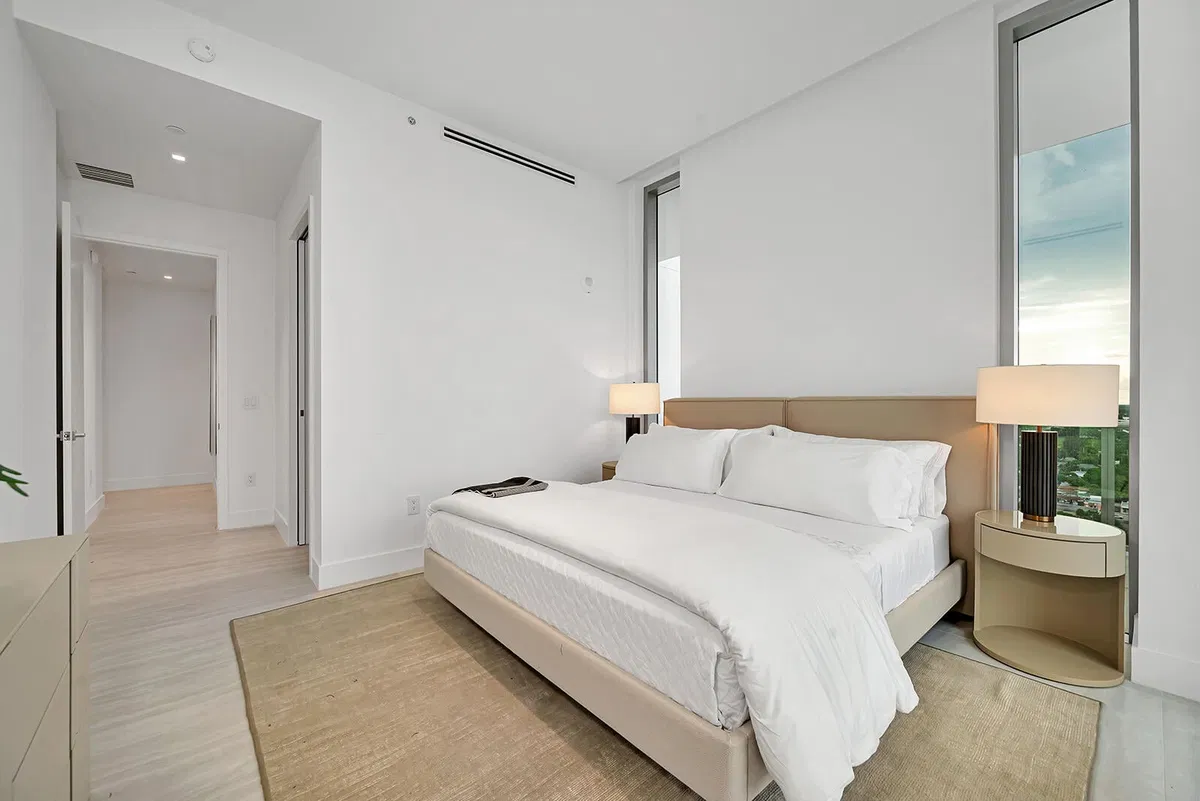Alba Palm Beach Unit 2101 photo 40