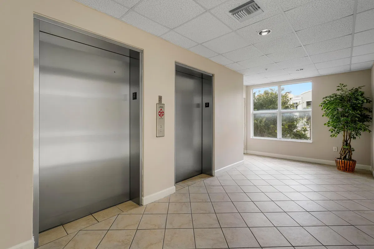 Unit 215 photo 19