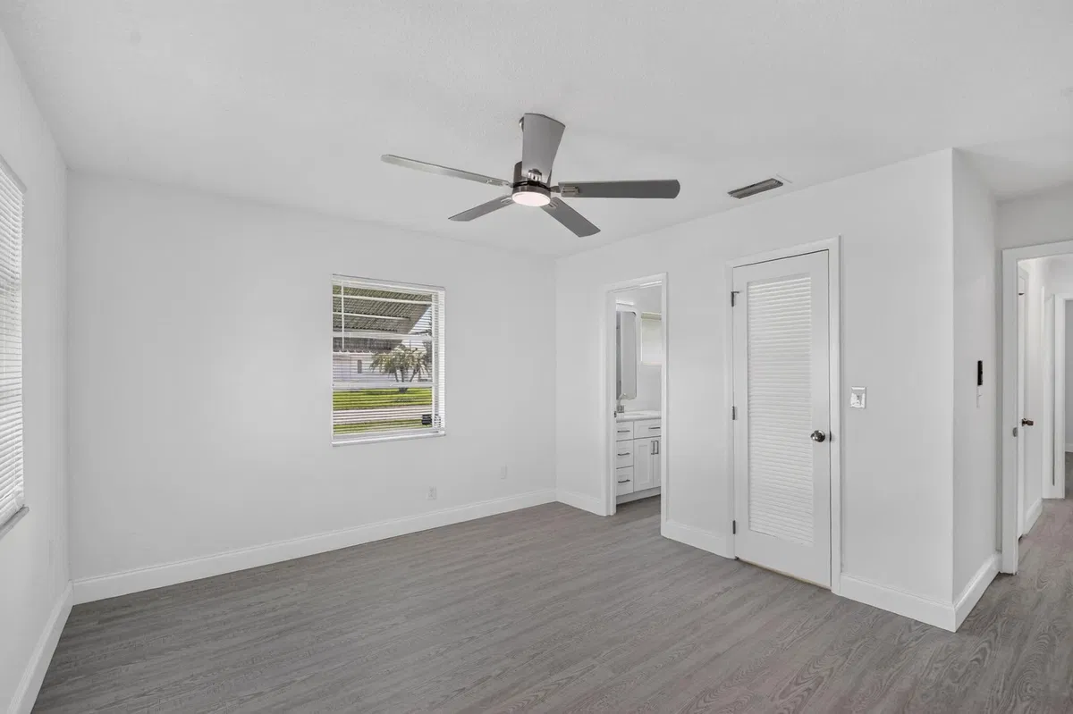  Residence photo 13