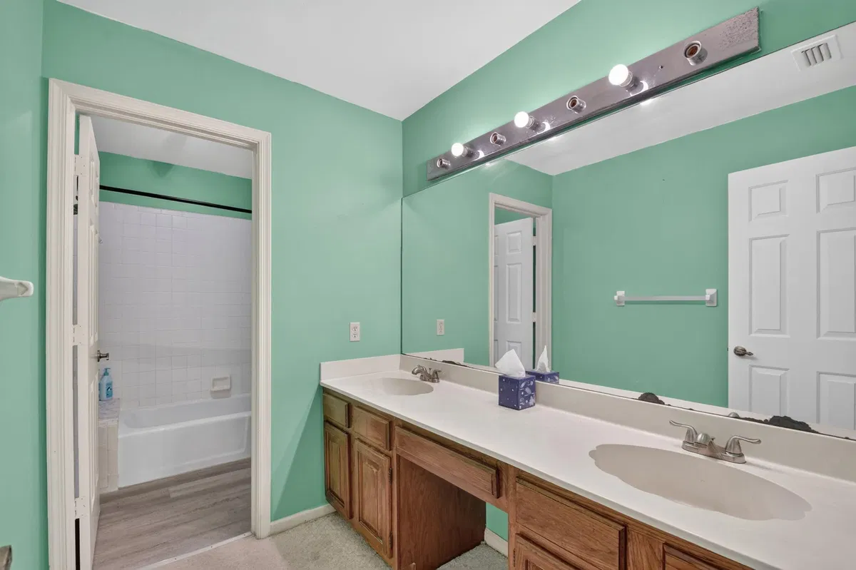 Residence photo 37