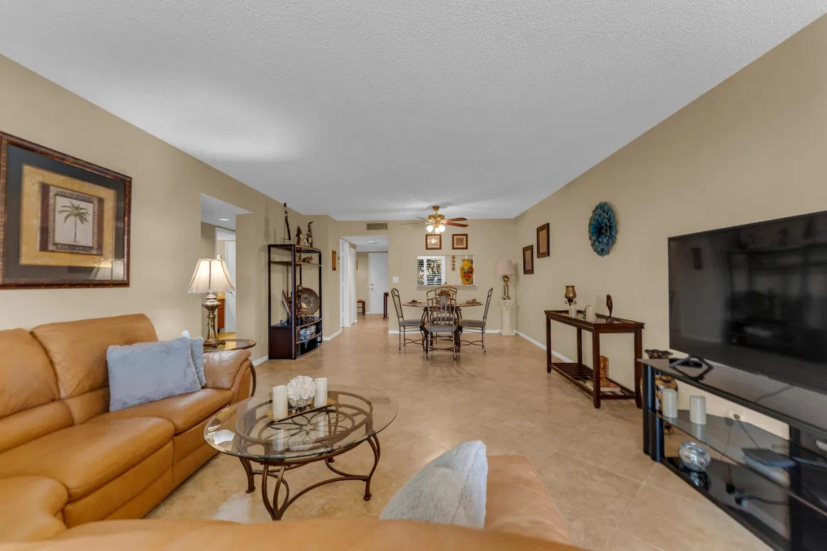  Unit 210 photo 10