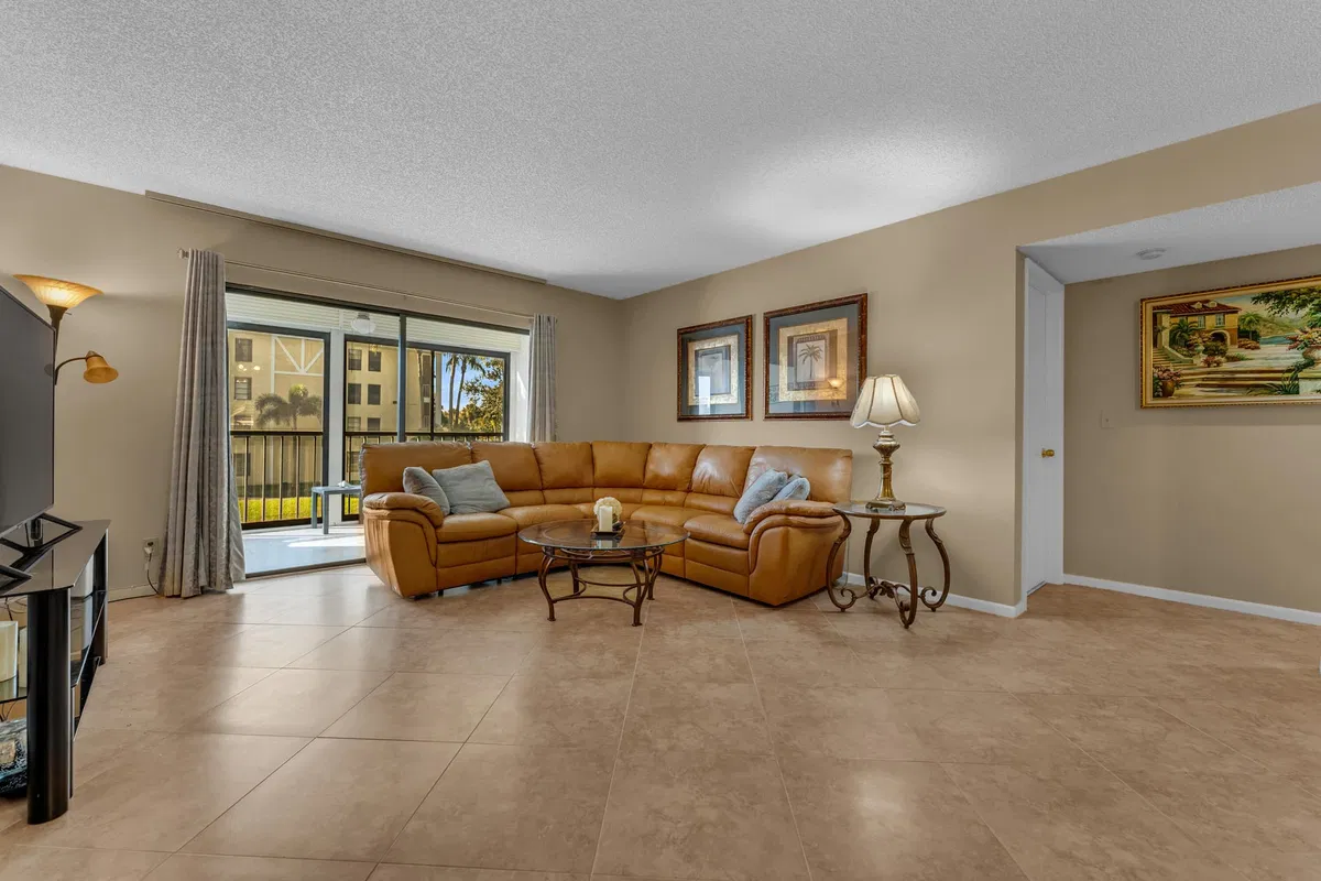  Unit 210 photo 16