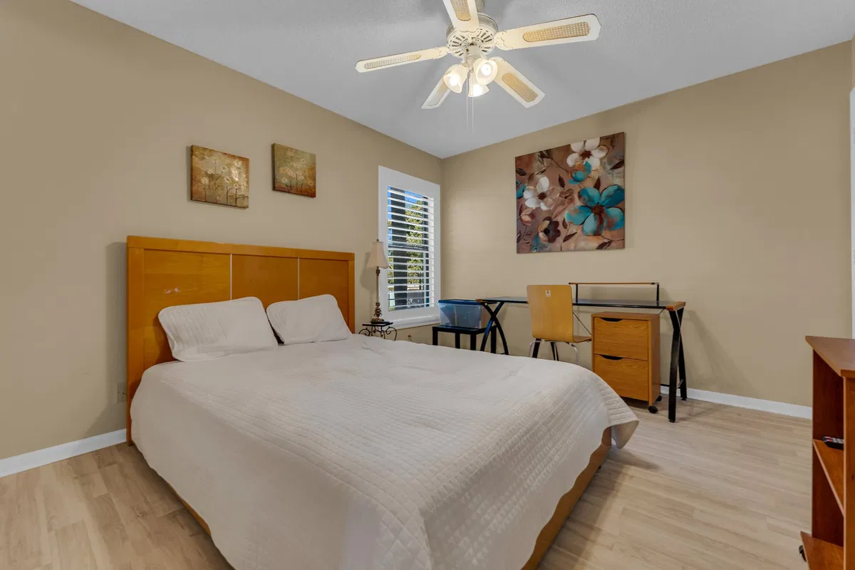  Unit 210 photo 28