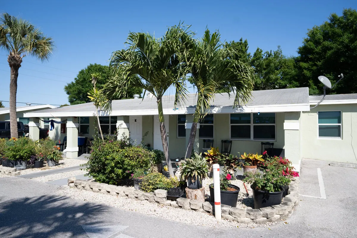 Residence photo 16