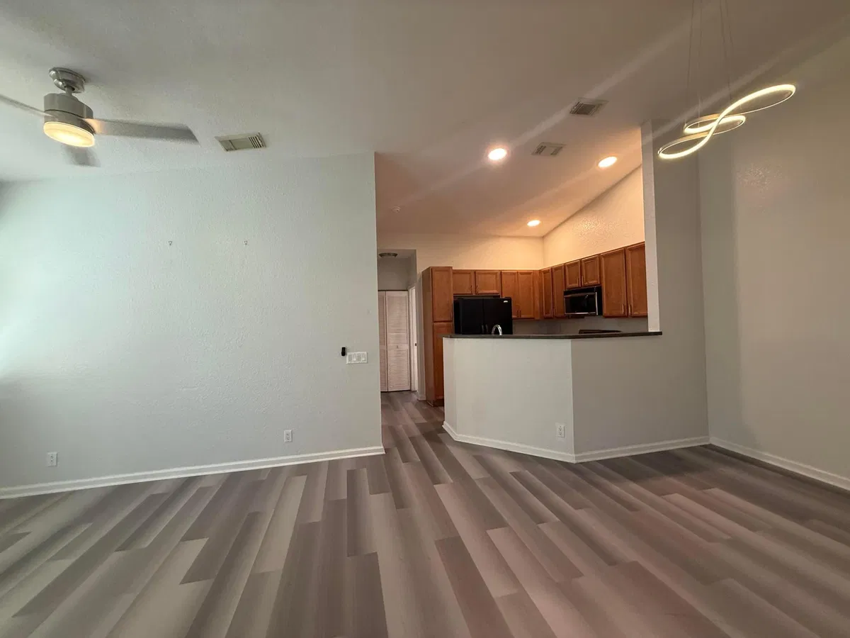 Residence photo 13