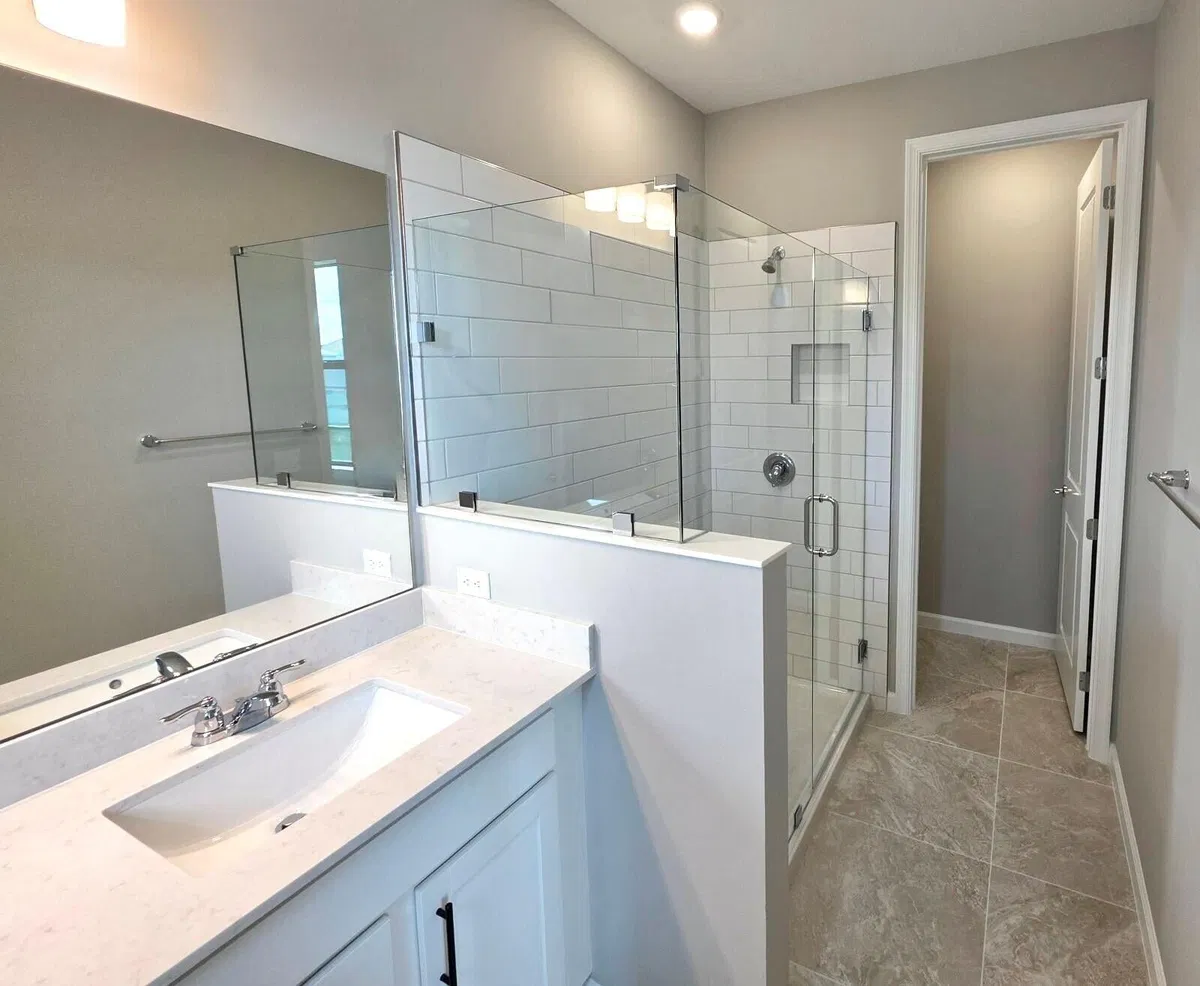  Unit Latitude 205-07 photo 13