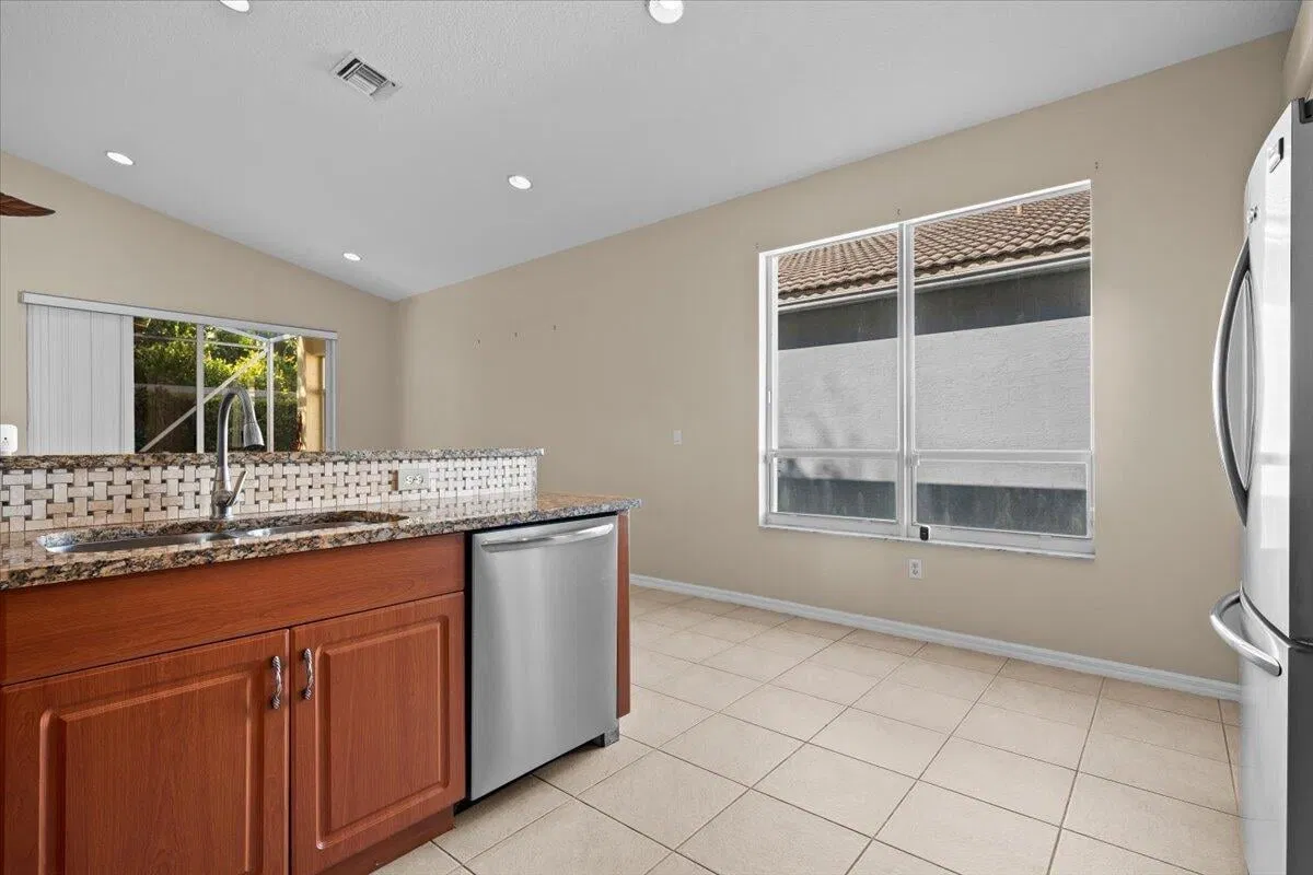  Residence photo 10