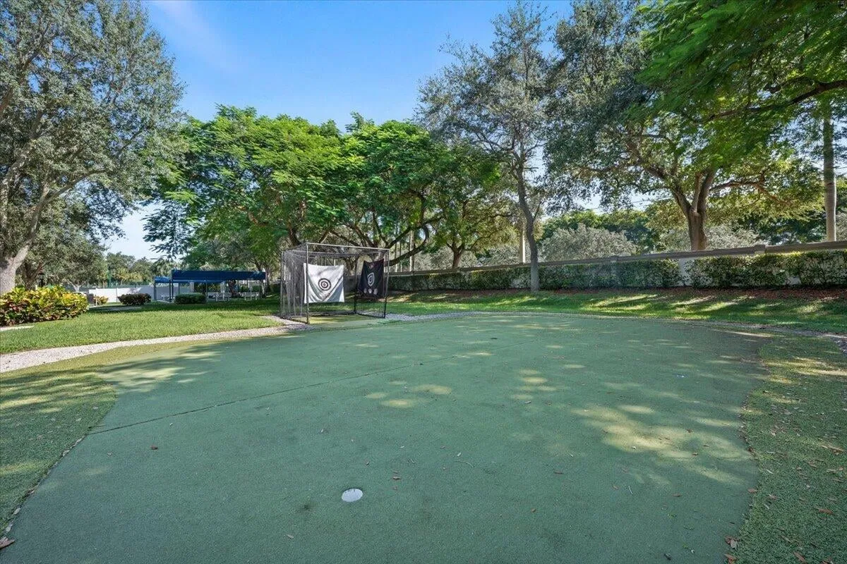  Residence photo 31