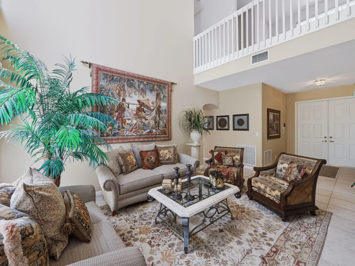 Residence photo 7