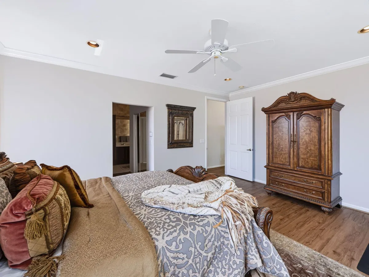 Residence photo 28