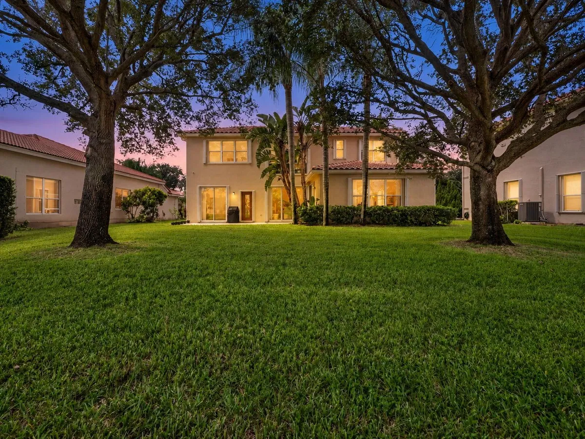 Residence photo 31