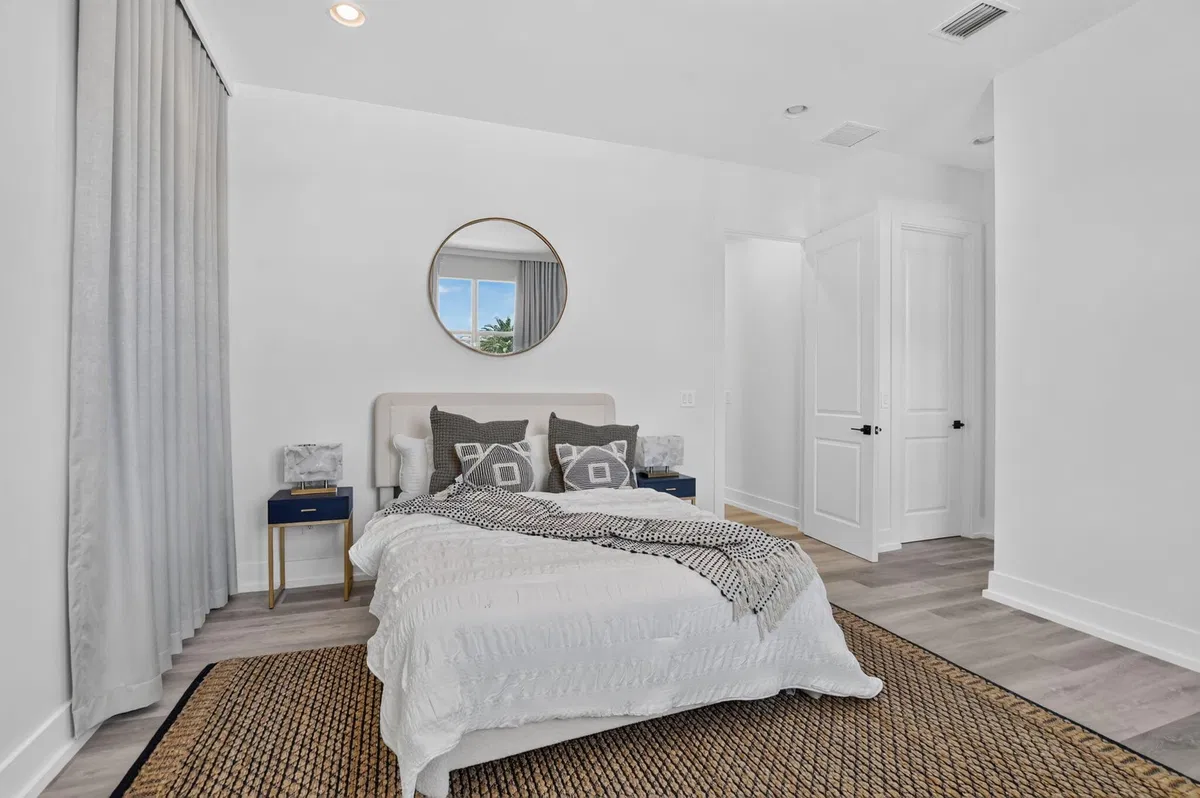 Residence photo 37