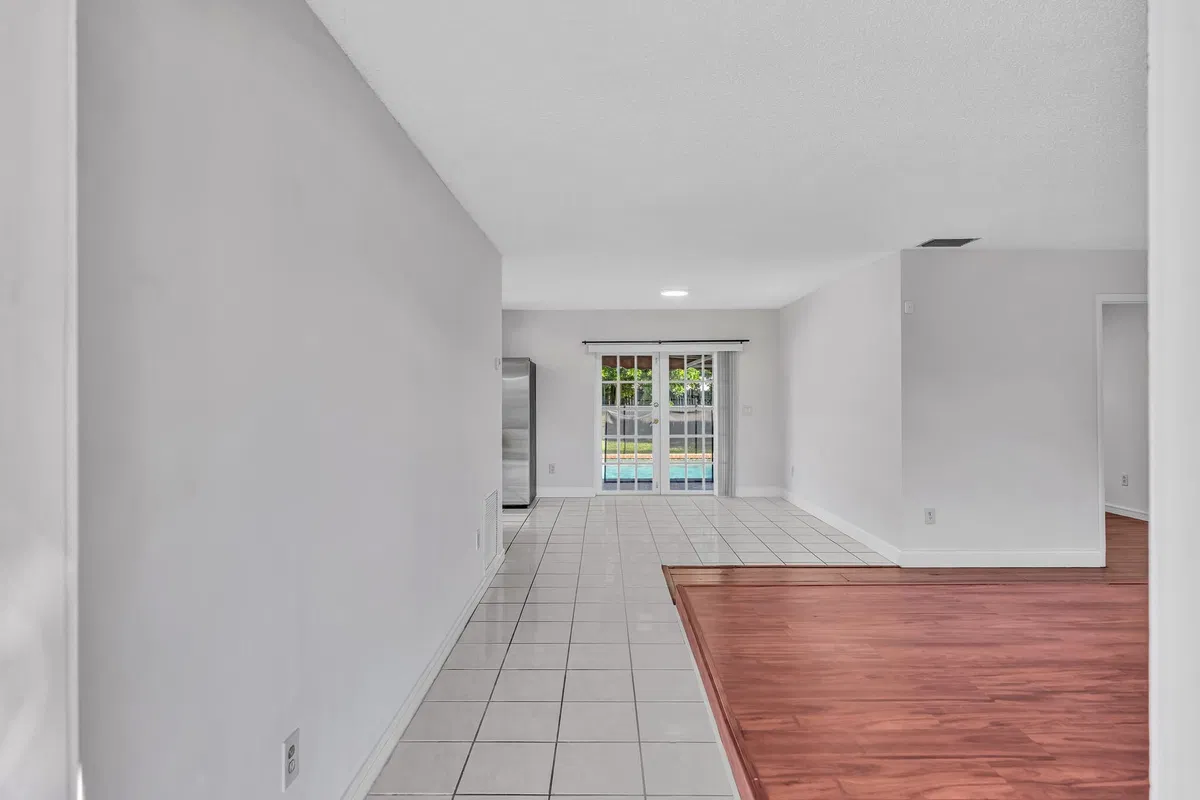 Residence photo 7