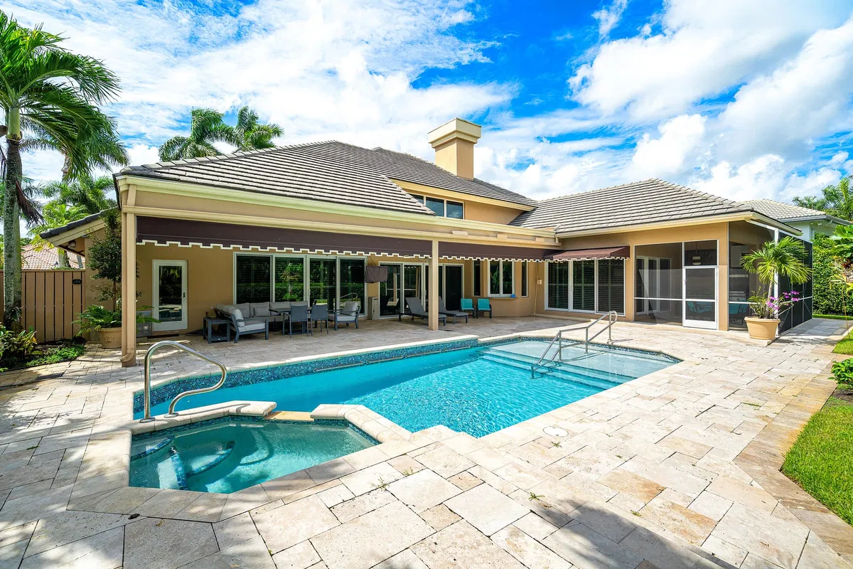 St. Andrews Country Club Residence photo 28