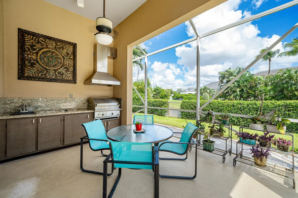 St. Andrews Country Club Residence photo 31