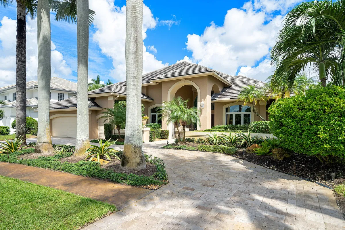 St. Andrews Country Club Residence photo 40