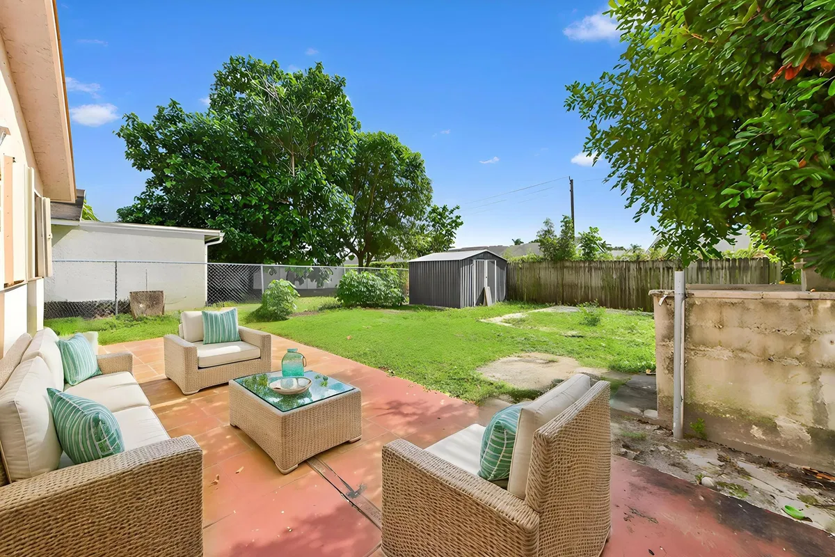  Residence photo 22