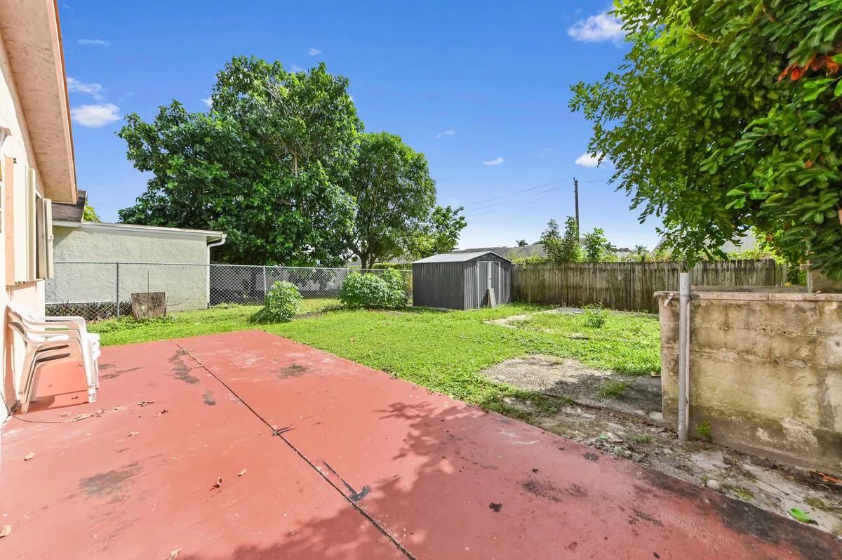  Residence photo 25