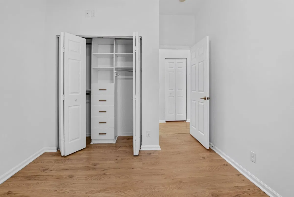  Residence photo 34