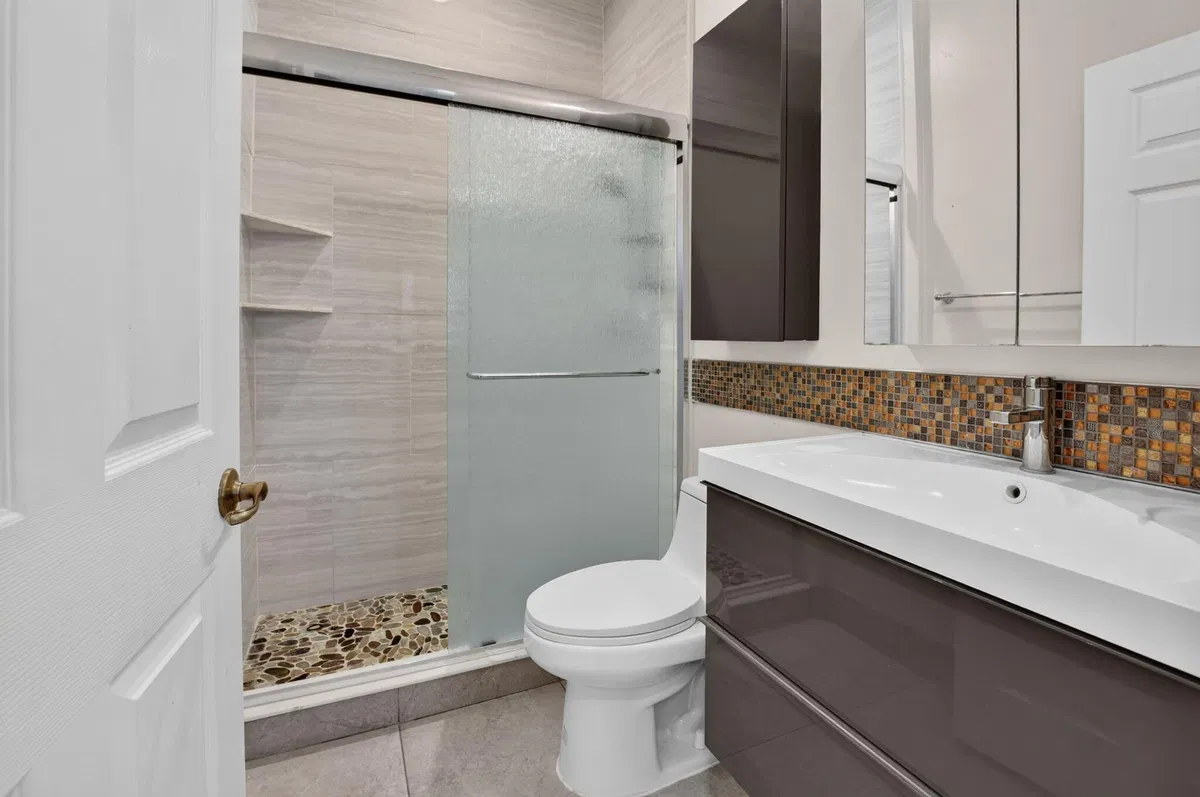  Residence photo 37