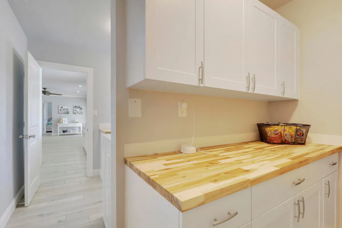 Residence photo 19