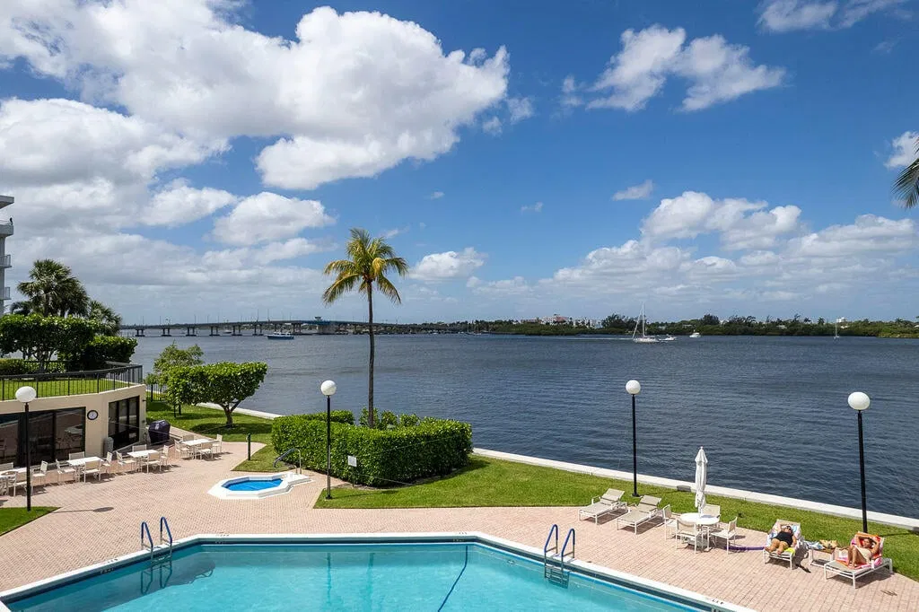 South Palm Beach Unit 305S photo 25