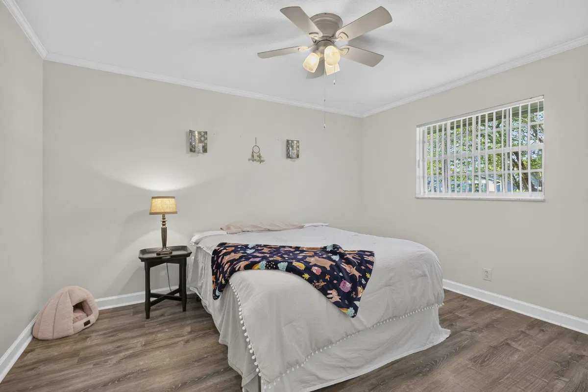 Residence photo 28
