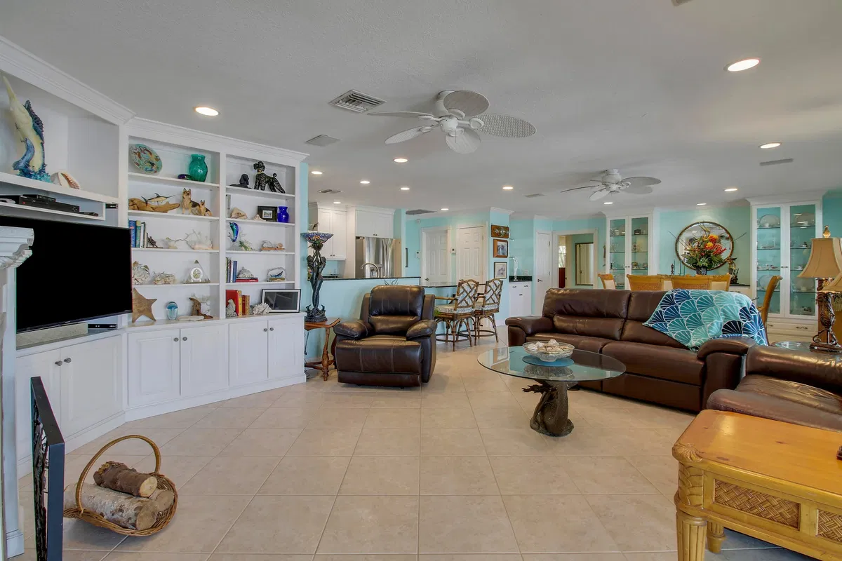 Residence photo 34