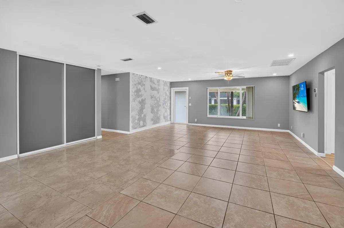  Residence photo 28