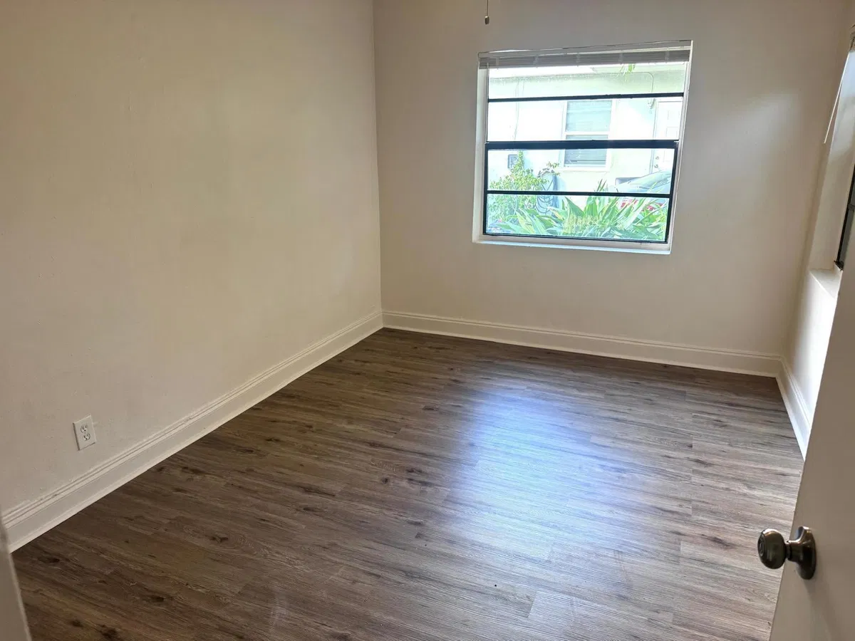 West Palm Beach Unit 1 photo 13