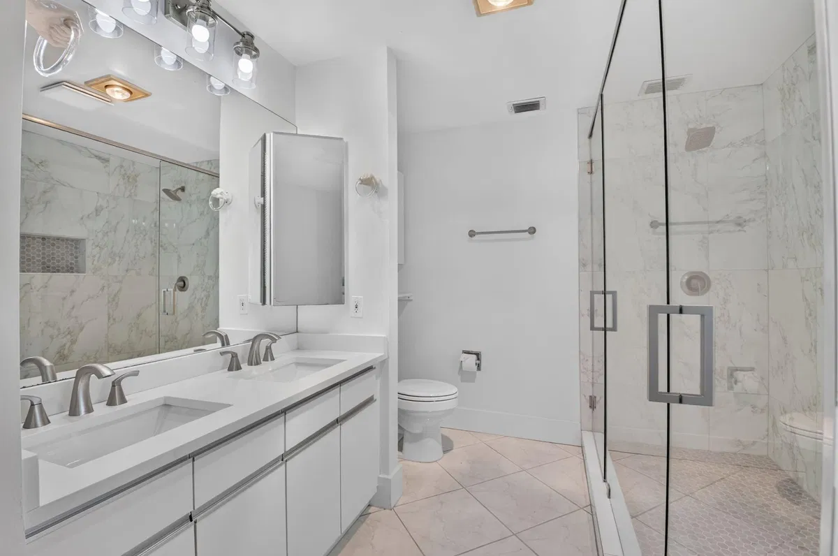 Residence photo 22