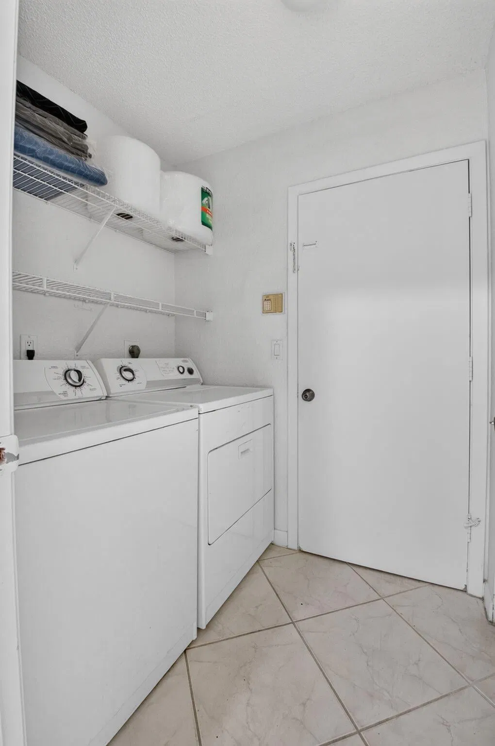 Residence photo 28