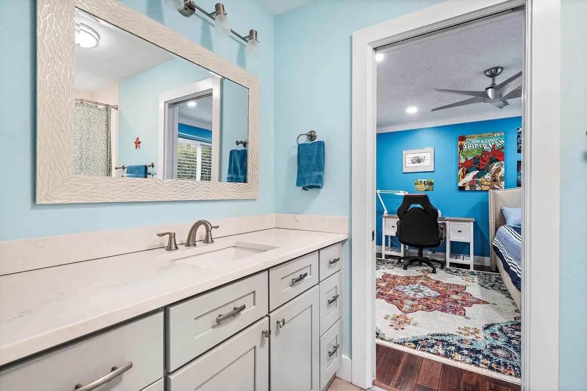Residence photo 34