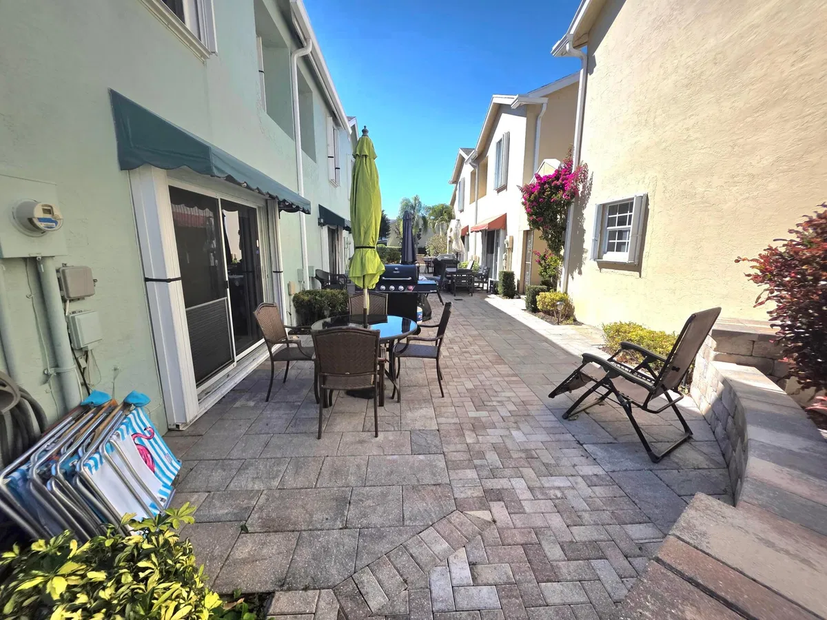  Residence photo 28