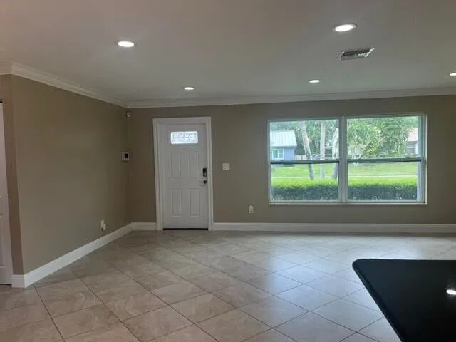 Residence photo 4