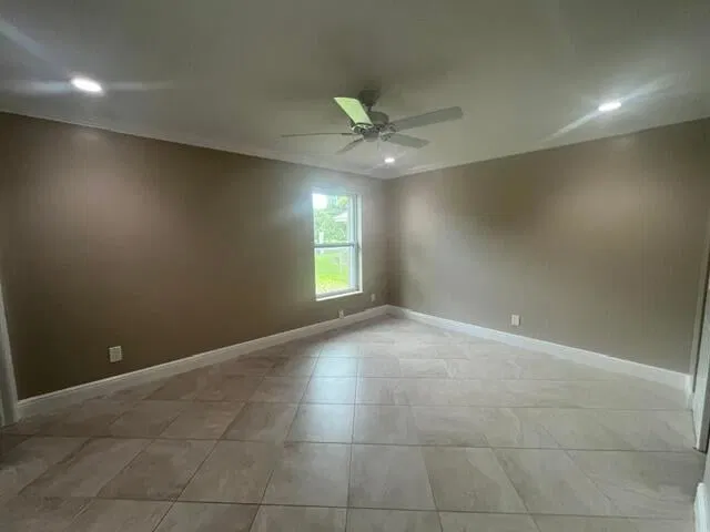 Residence photo 13