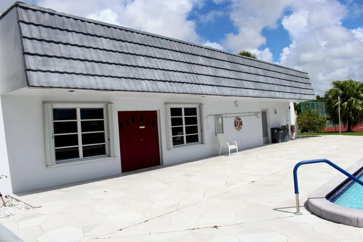  Unit 68 photo 28