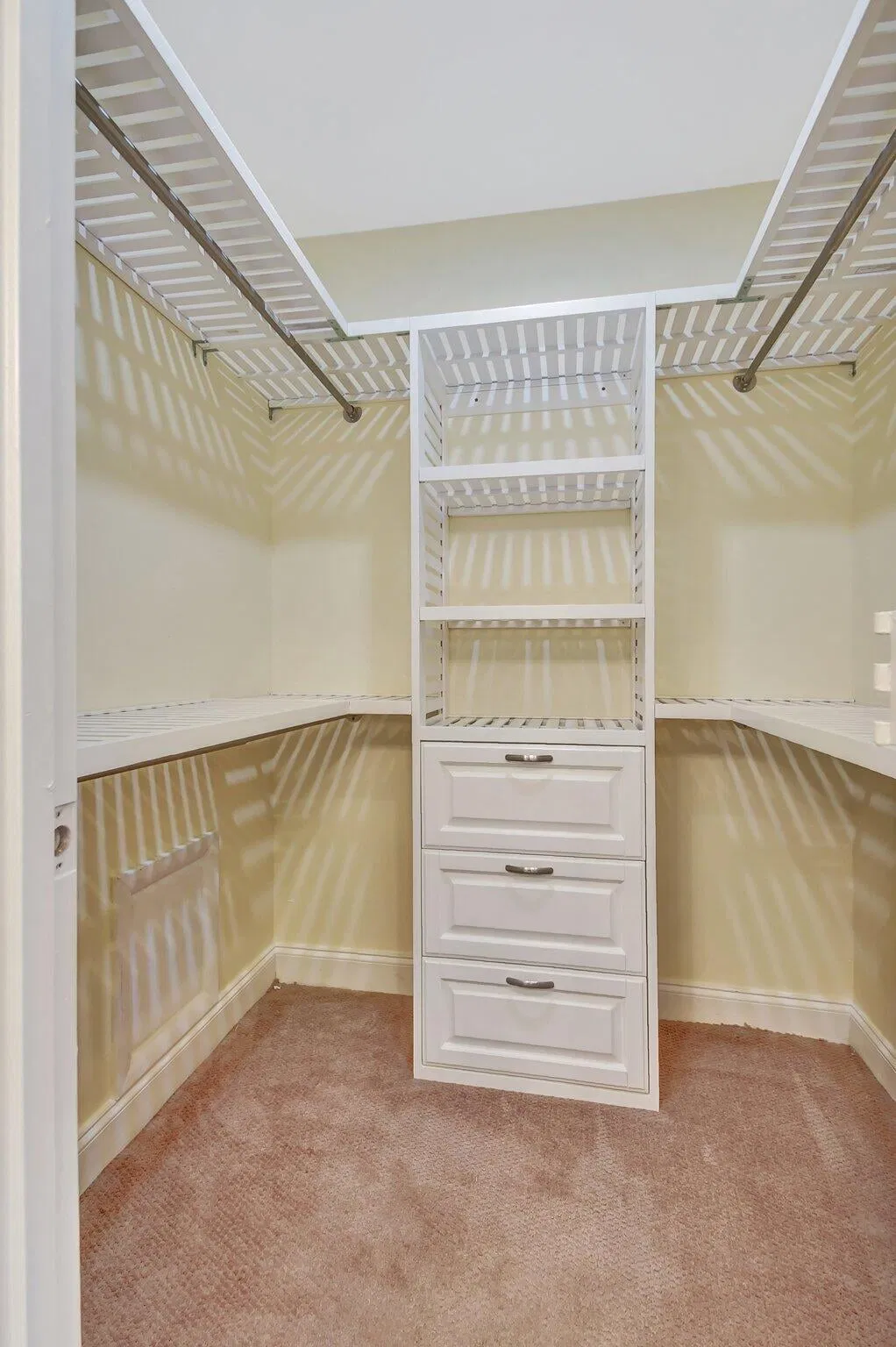Residence photo 19