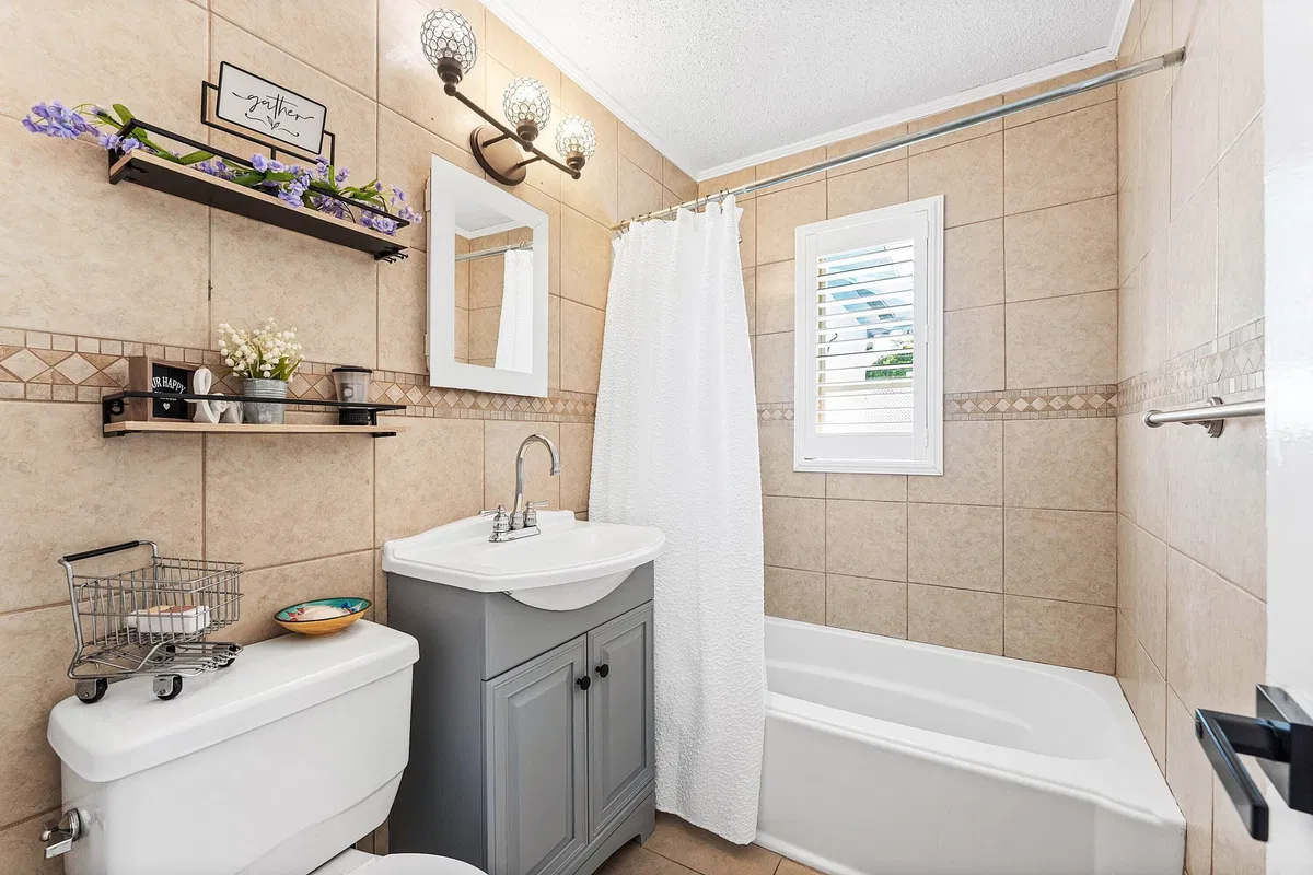 Residence photo 19