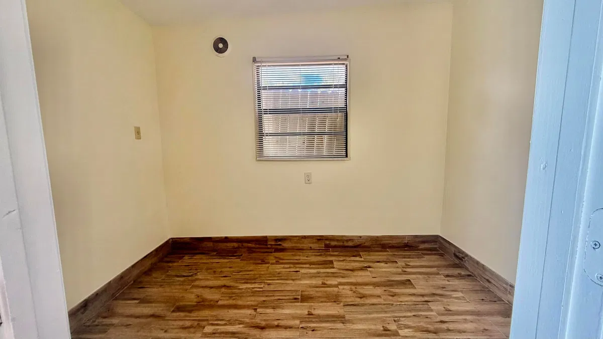 Residence photo 7
