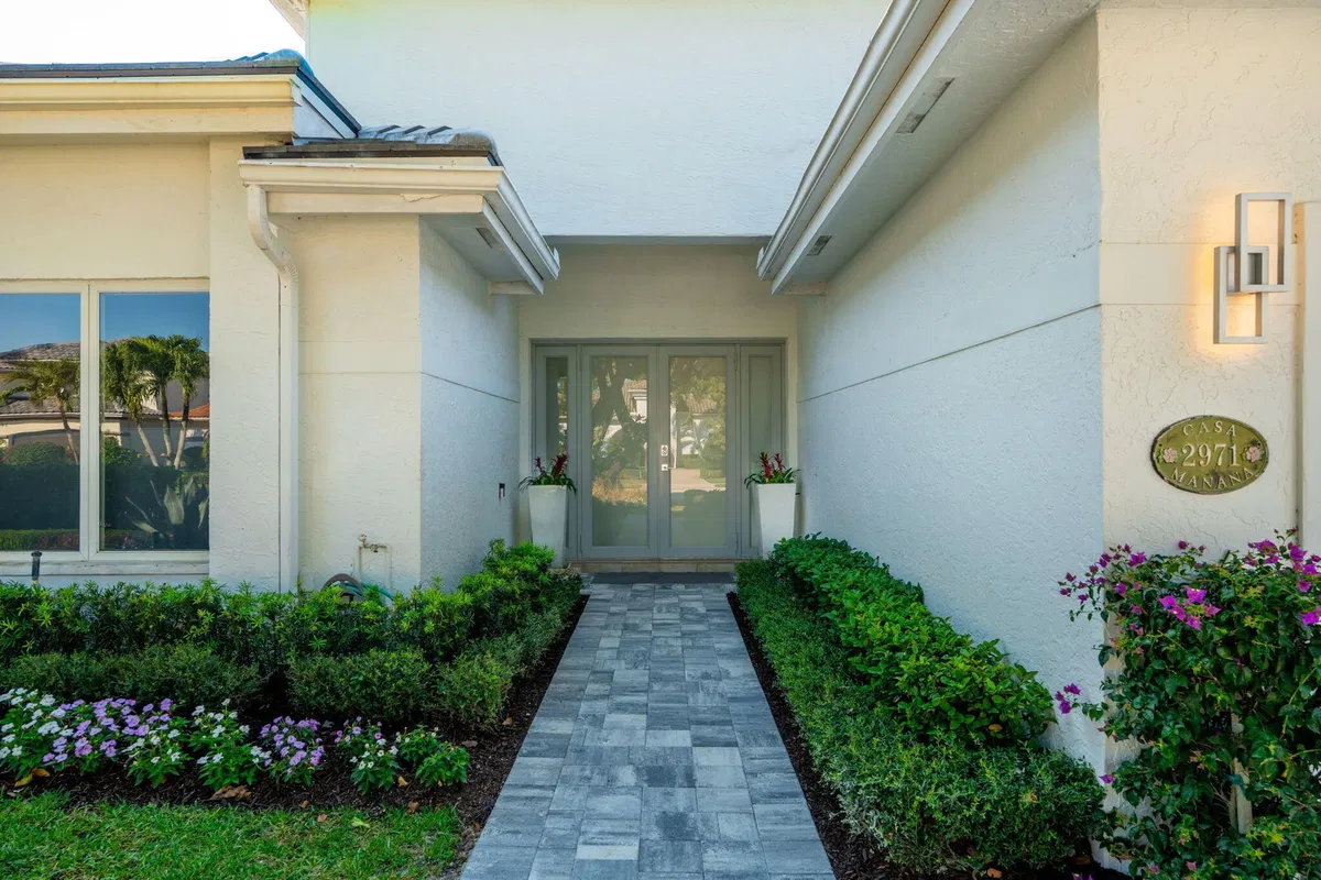 Residence photo 4