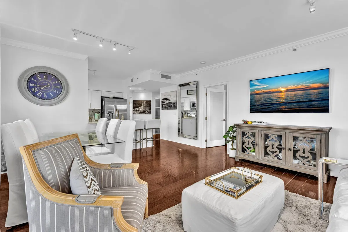 The Montecito Unit 213 photo 16