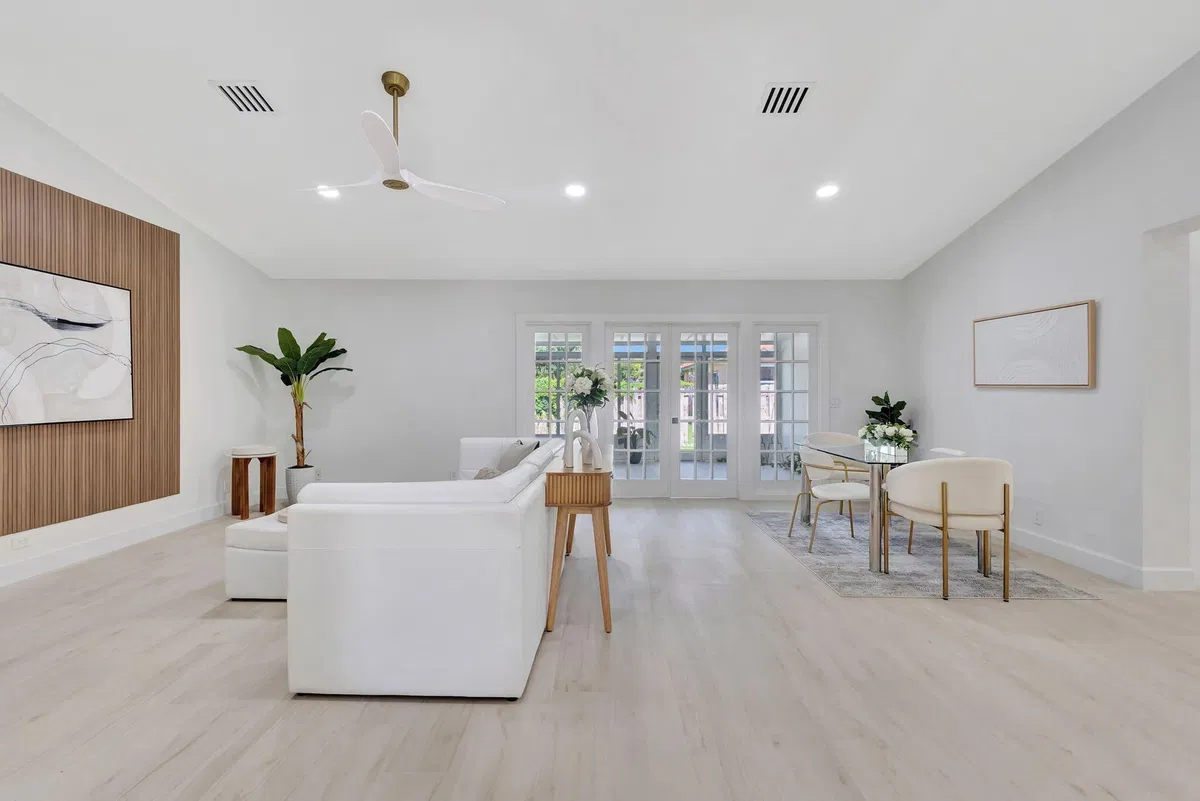 SoSo West Palm Beach Residence photo 16