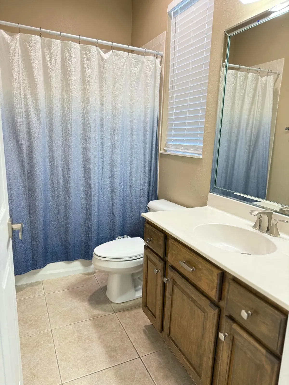 Residence photo 16