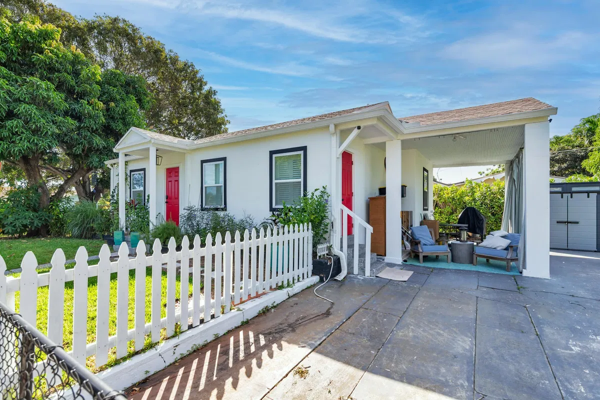 West Palm Beach Residence photo 22