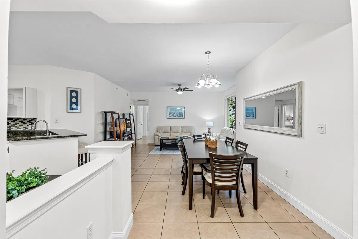 The Astor Unit 214 photo 7