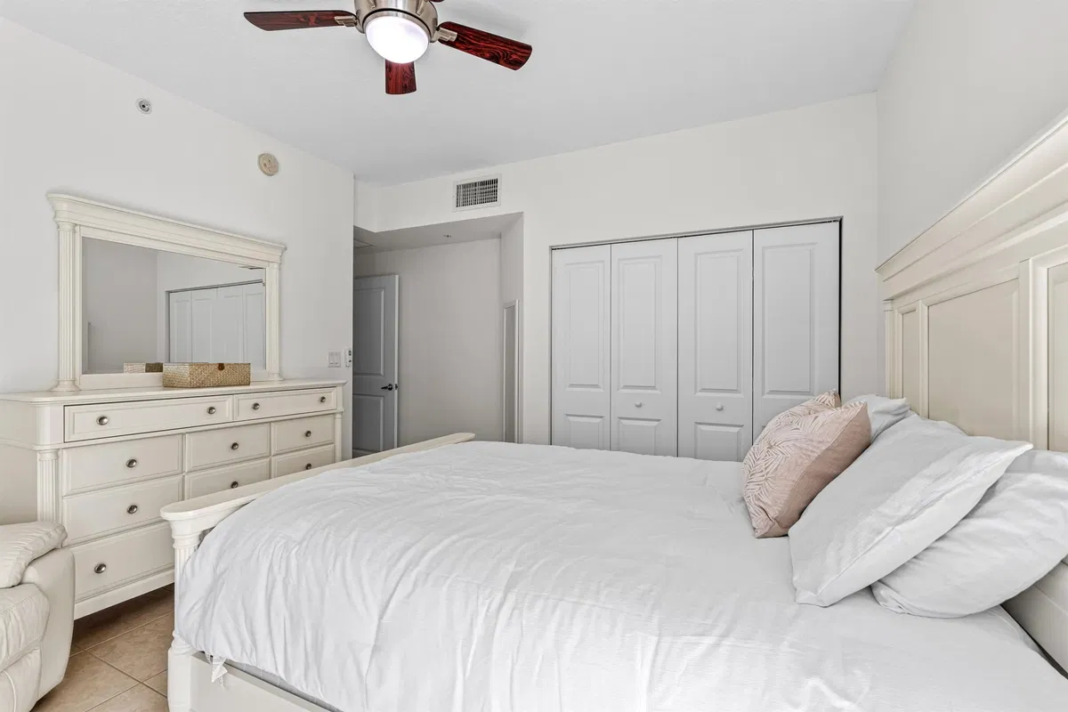 The Astor Unit 214 photo 19
