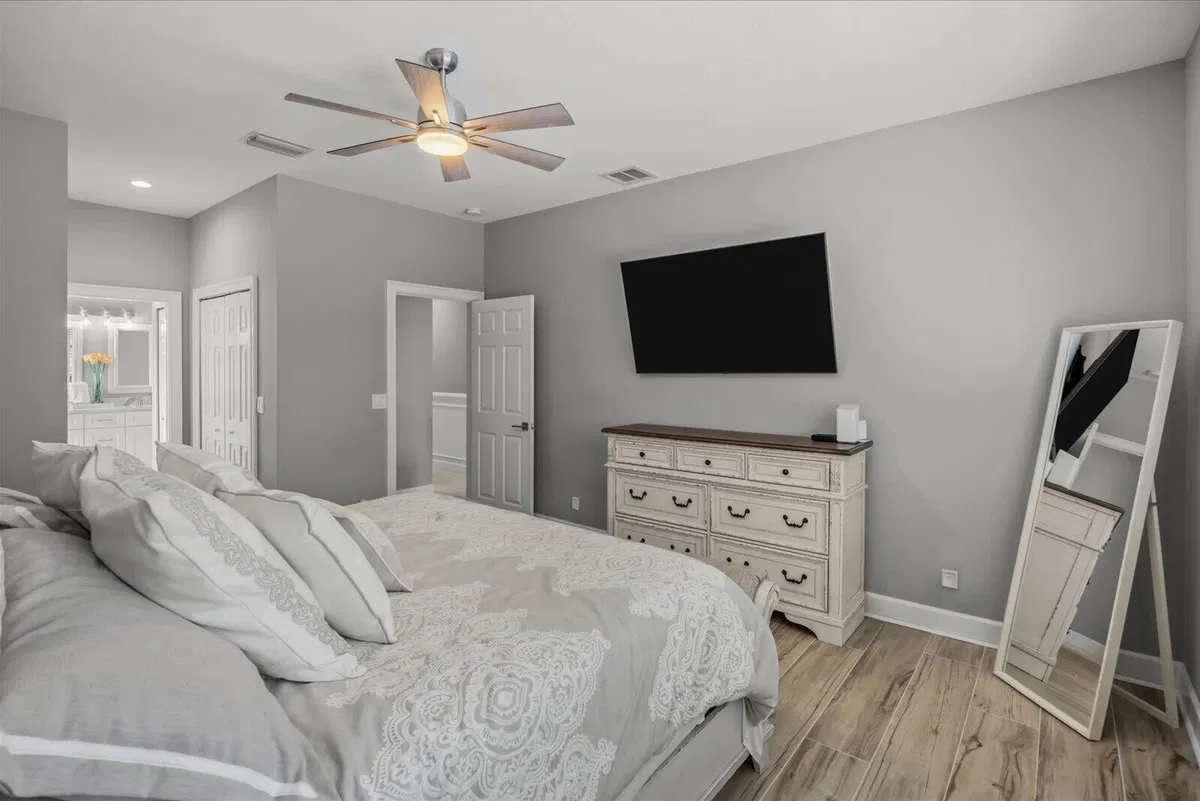  Residence photo 19